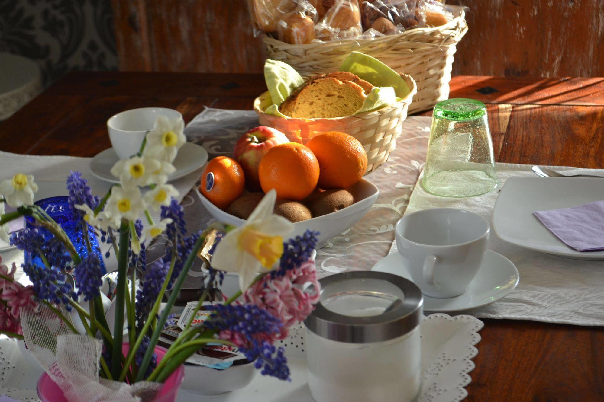 B&B Cappuccini Schio Bagian luar foto